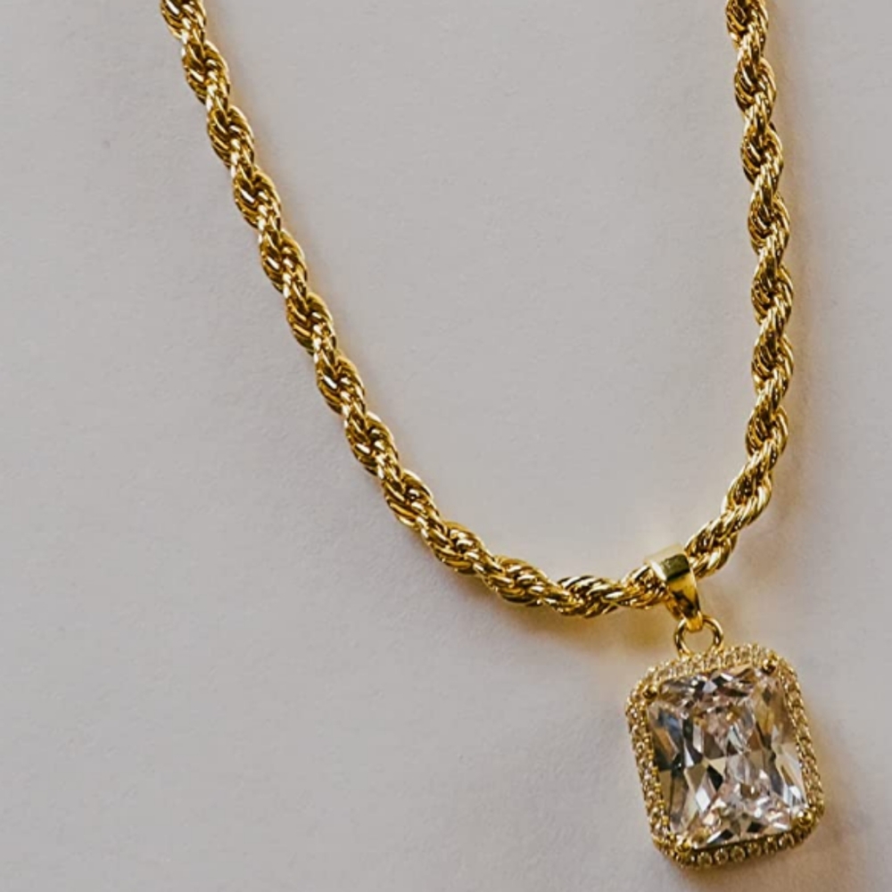 18k yellow gold necklace